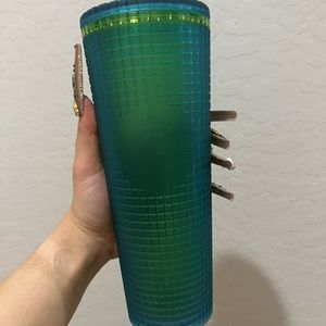 Starbucks venti green matte grid cup